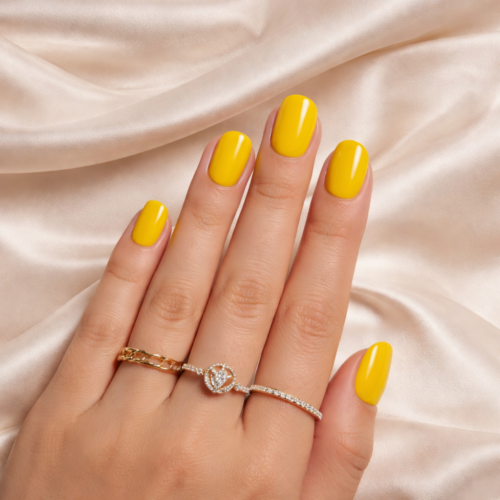 Home SUNNY POP- BRIGHT YELLOW SQUARE PRESS ON NAILS