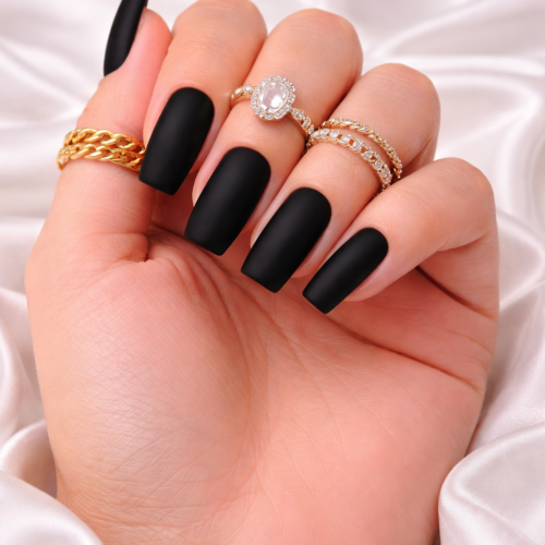 Home MIDNIGHT MATTE BLACK-LUXE MINIMAL PRESS-ON-NAILS
