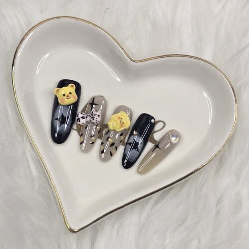 Home LUXURY CUTE BEAR STAR PRESS-ON-NAILS- LONG ALMOND, SMALL
