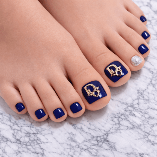 royal blue toes